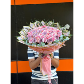 60 RENKLİ GÜL BUKETİ